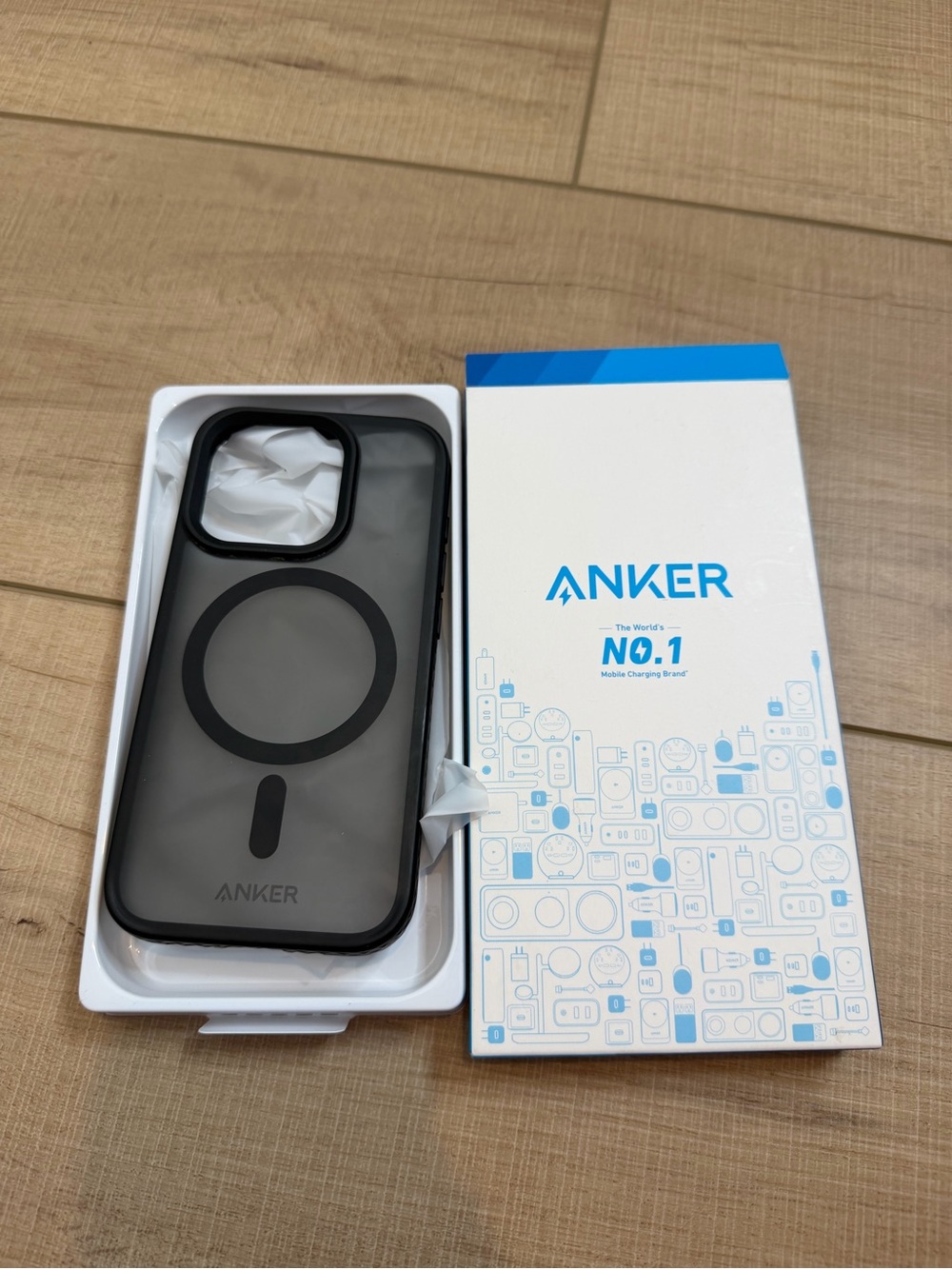 Anker MagGo Magnetic Matte iPhone 15 Pro Case Frosted Black MagSafe
